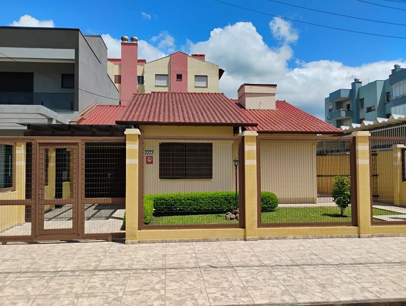 Imagem do imóvel Casa 2 dormitórios à venda, Capão Novo em Capão Novo referência 15
