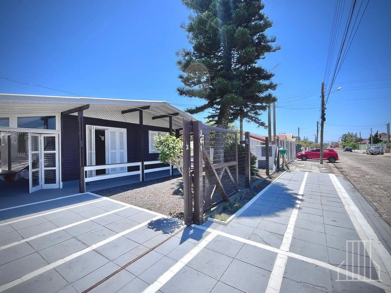 Imagem do imóvel Casa 3 dormitórios para aluguel, Zona Norte em Capão Da Canoa referência 42