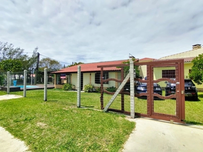 Imagem do imóvel Casa 5 dormitórios para aluguel, Zona Norte em Capão Da Canoa referência 45