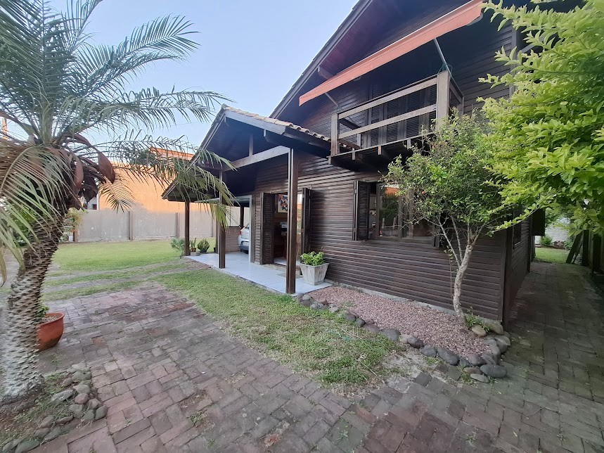 Imagem do imóvel Casa 3 dormitórios para aluguel, Arco Iris em Capão Da Canoa referência 47